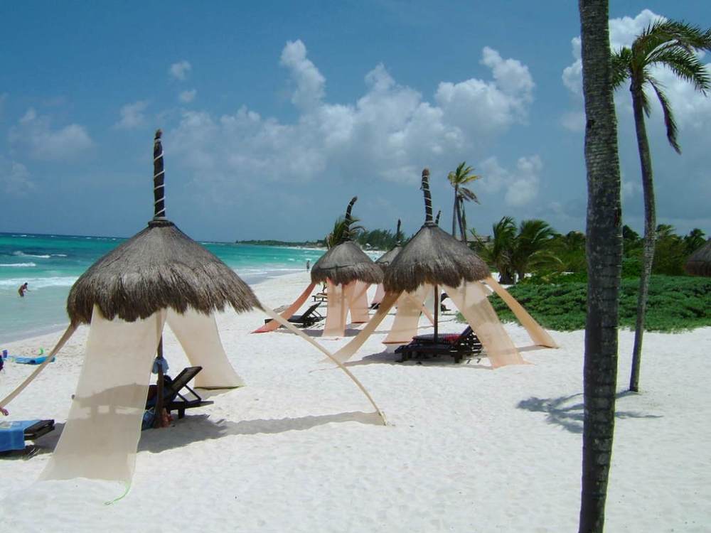 The Heatwave is Set to Last - Anyone for Glamping?